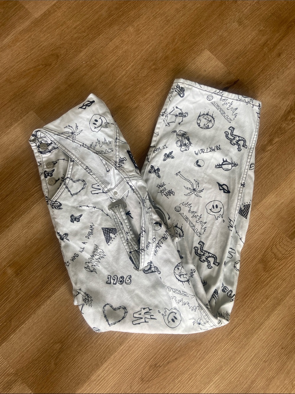 Airwalk Graphic Denim Overalls – Doodle Print – Size Medium